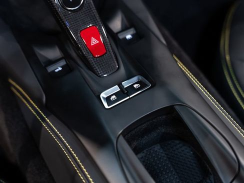 Certified 2023 Ferrari 812 GTS RWD image 41