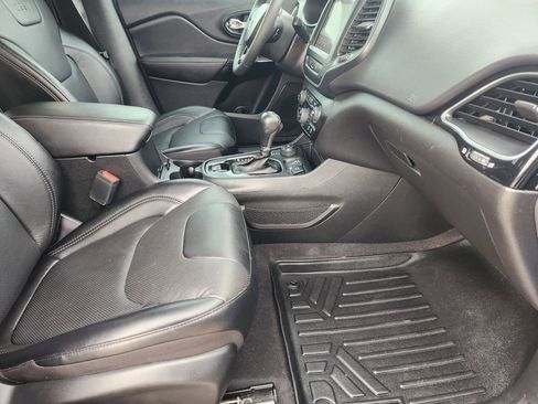 Used 2023 Jeep Cherokee Altitude Lux image 15