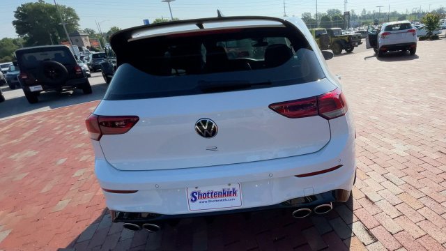 Used 2024 Volkswagen Golf R AWD/4WD image 8