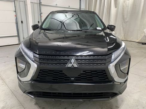 Used 2022 Mitsubishi Eclipse Cross LE image 26