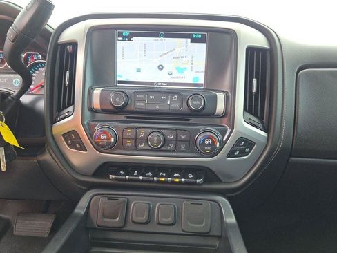 Used 2018 GMC Sierra 1500 SLT AWD/4WD image 14
