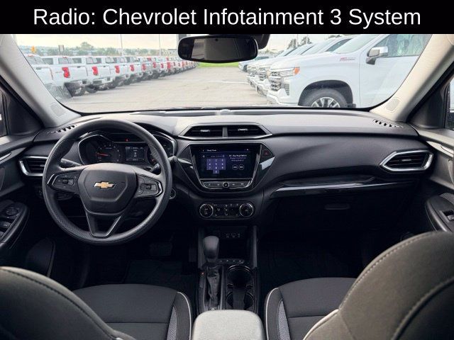 Used 2023 Chevrolet TrailBlazer LT w/ Convenience Package FWD image 7
