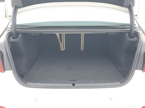 Used 2018 BMW 530i xDrive image 27