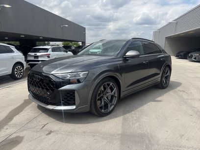 Certified 2025 Audi RS Q8 performance