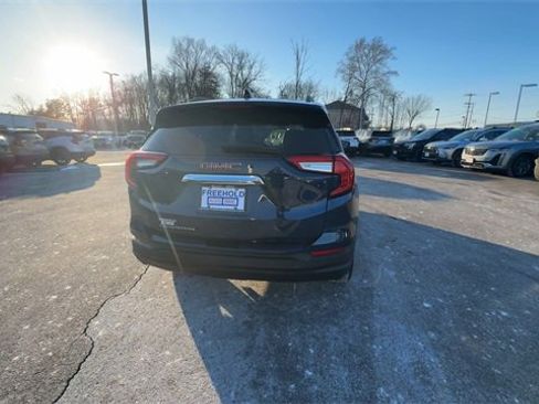 Certified 2022 GMC Terrain SLE w/ Driver Convenience Package image 7
