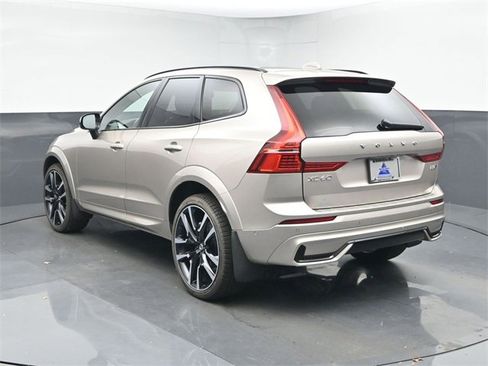 Used 2024 Volvo XC60 B5 Ultimate w/ Protection Package Premier image 6