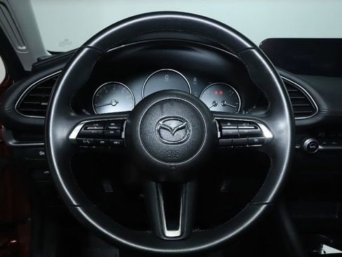 Used 2024 MAZDA MAZDA3 s image 31