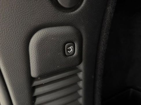 Certified 2025 Dodge Durango R/T image 16