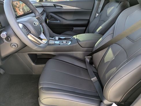 Certified 2026 INFINITI QX60 Luxe w/ Cargo Package image 13