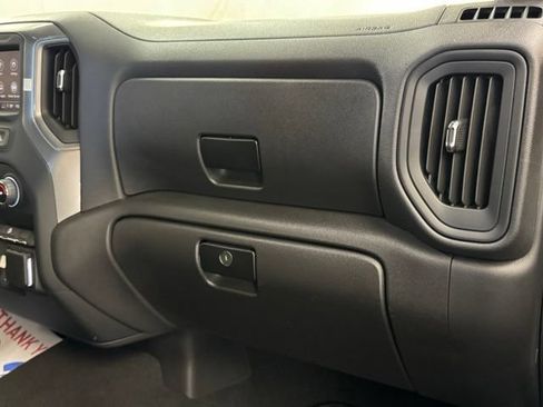 Certified 2024 Chevrolet Silverado 1500 Custom Trail Boss w/ LPO, Dark Essentials Package AWD/4WD image 25