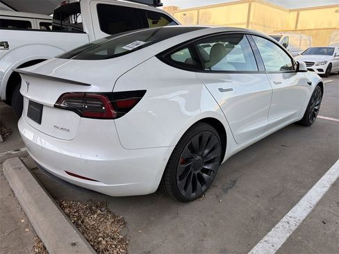 Used 2021 Tesla Model 3 Performance image 3