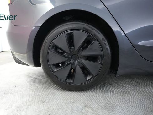 Used 2025 Tesla Model 3 Long Range RWD image 22