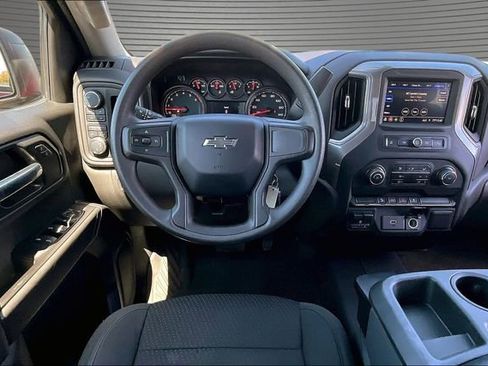 Used 2020 Chevrolet Silverado 1500 Custom Trail Boss w/ Custom Convenience Package AWD/4WD image 9
