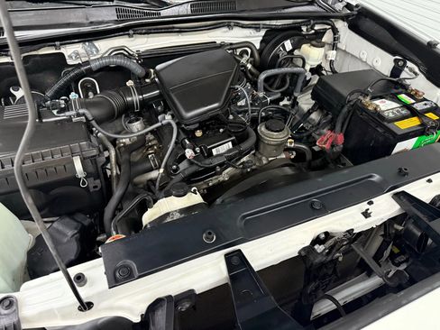 Used 2017 Toyota Tacoma 2WD Access Cab image 41