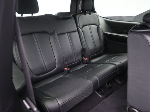 Used 2022 Jeep Wagoneer Series III w/ Premium Group I image 17