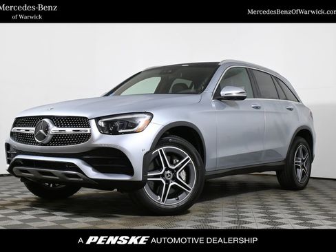 Used 2022 Mercedes-Benz GLC 300 4MATIC image 1