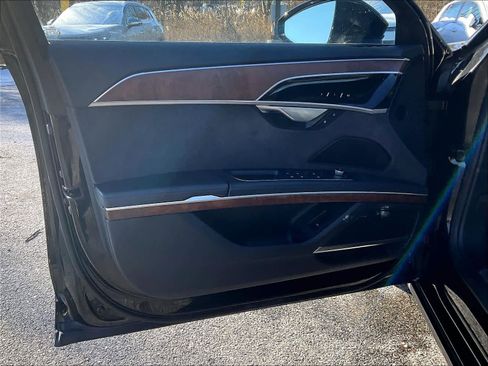 Used 2019 Audi A8 L 3.0T w/ Executive Package image 9