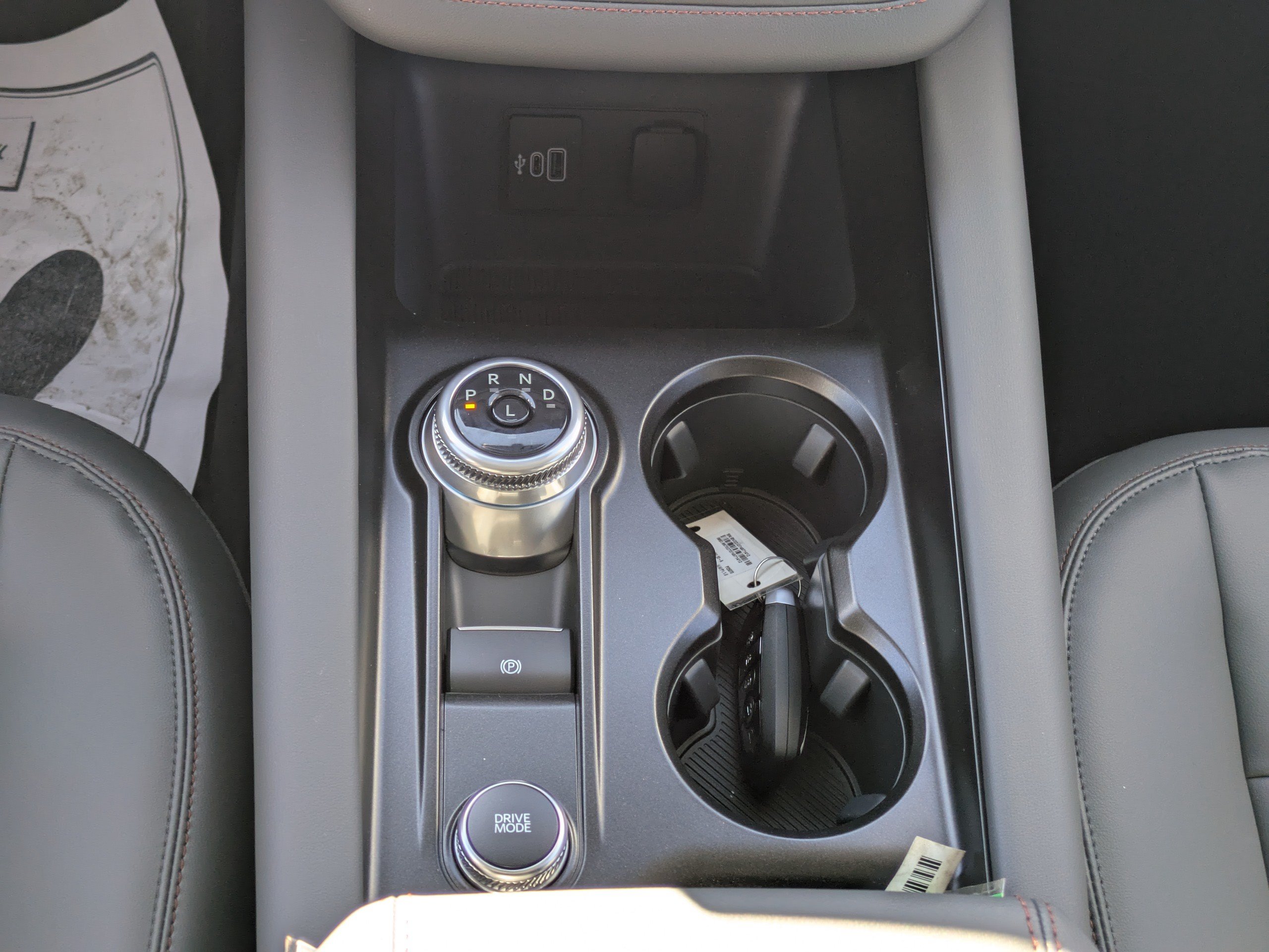New 2026 Ford Explorer Active w/ Active Comfort Package RWD image 26