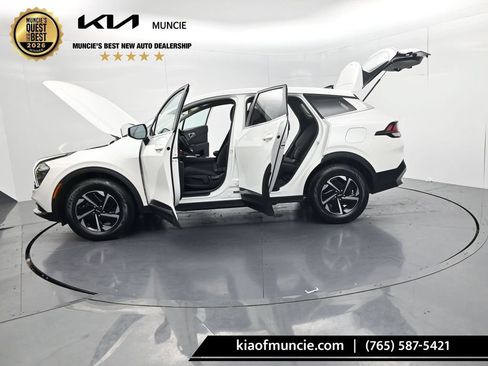 Certified 2023 Kia Sportage LX AWD/4WD image 56