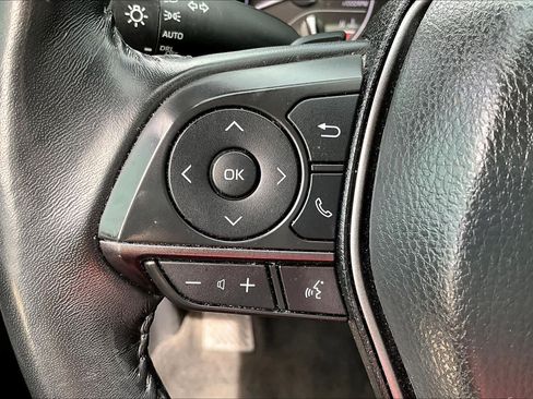 Used 2024 Toyota Camry SE FWD image 20