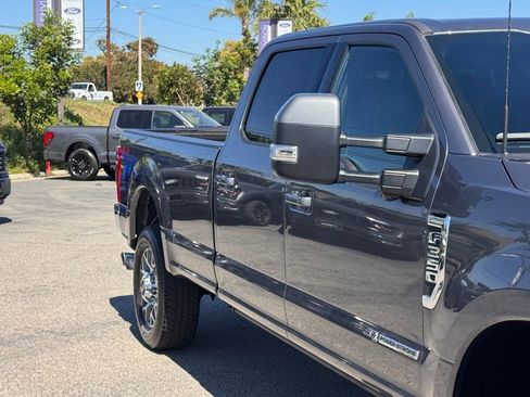 Used 2022 Ford F350 Lariat w/ Lariat Ultimate Package image 5