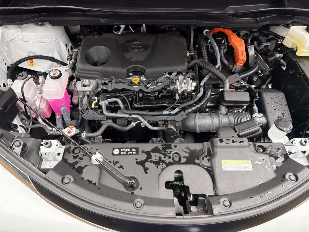 Used 2025 Toyota Sienna XLE w/ XLE Plus Package AWD/4WD image 33