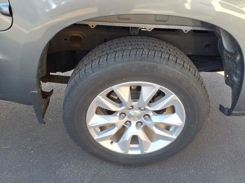 Used 2021 Chevrolet Silverado 1500 Custom image 22