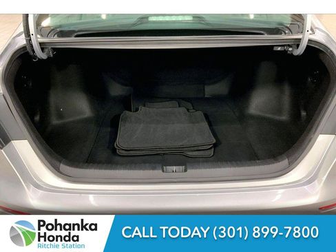 Used 2023 Honda Accord LX image 27