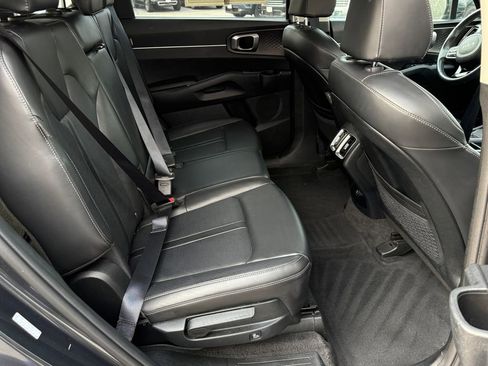 Certified 2024 Kia Sorento S AWD/4WD image 12