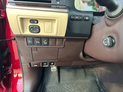 Used 2018 Lexus ES 350 image 31