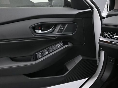 Certified 2025 Honda Accord Touring image 16