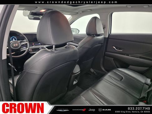 Used 2024 Hyundai Elantra Limited FWD image 18