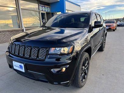 Used 2021 Jeep Grand Cherokee Laredo X