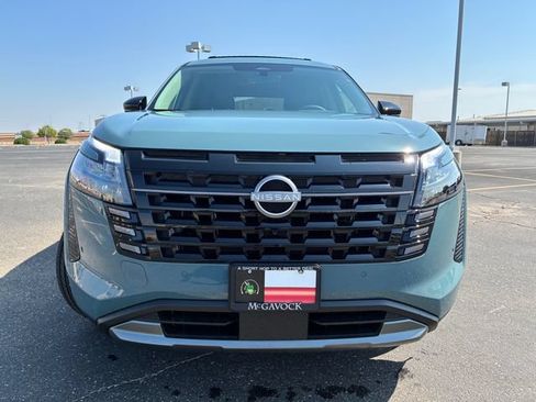 New 2026 Nissan Pathfinder SL w/ SL Premium Package FWD image 9