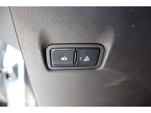 Used 2019 Chevrolet Corvette Grand Sport RWD image 29