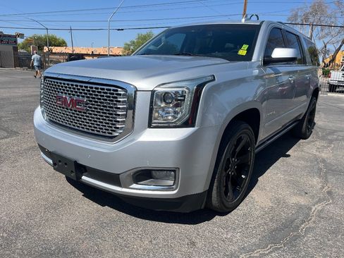 Used 2017 GMC Yukon XL Denali w/ Open Road Package RWD image 11
