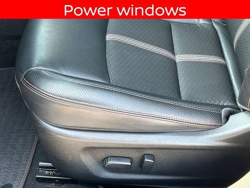 Used 2024 Nissan Altima 2.5 SR FWD image 14