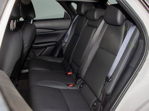 Used 2025 MAZDA CX-30 AWD 2.5 S w/ Preferred Package image 5