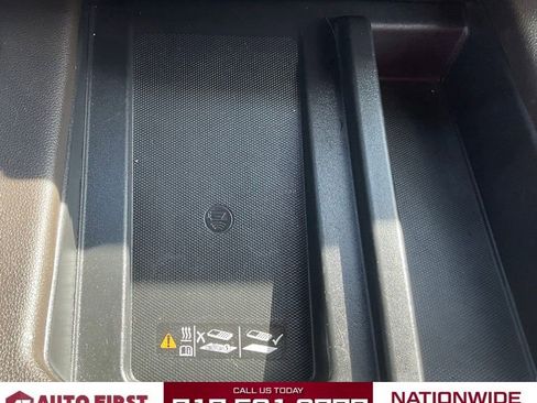 Used 2019 GMC Sierra 1500 SLT w/ SLT Premium Package AWD/4WD image 30