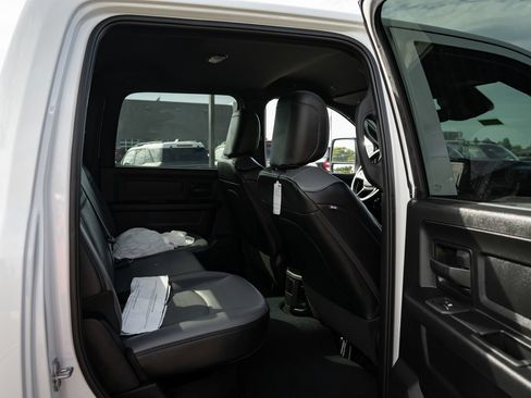 New 2026 RAM 3500 Tradesman AWD/4WD image 20
