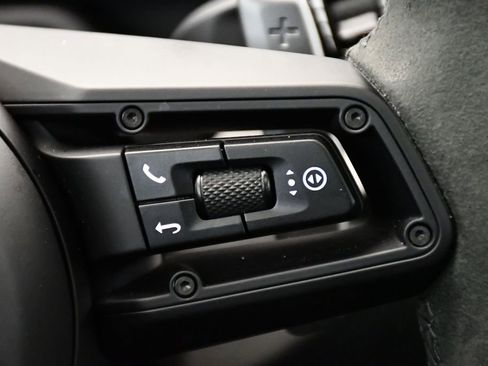 Used 2023 Porsche 911 Carrera GTS image 31