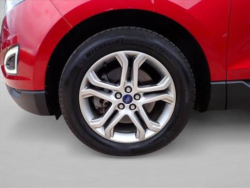 Used 2015 Ford Edge Titanium w/ Equipment Group 301A AWD/4WD image 7