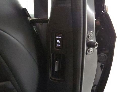 Used 2025 Honda Odyssey Sport-L image 9