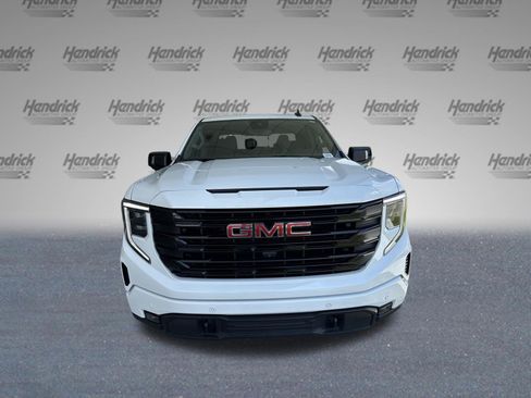 Used 2025 GMC Sierra 1500 Elevation w/ Elevation Premium Package AWD/4WD image 3