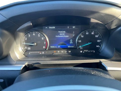 Used 2020 Ford Explorer XLT w/ Equipment Group 202A image 15