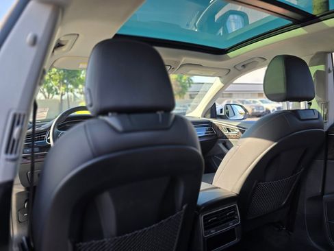 Used 2023 Audi Q8 Premium Plus image 15