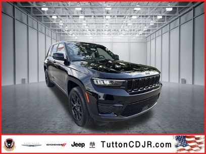 New 2025 Jeep Grand Cherokee Altitude