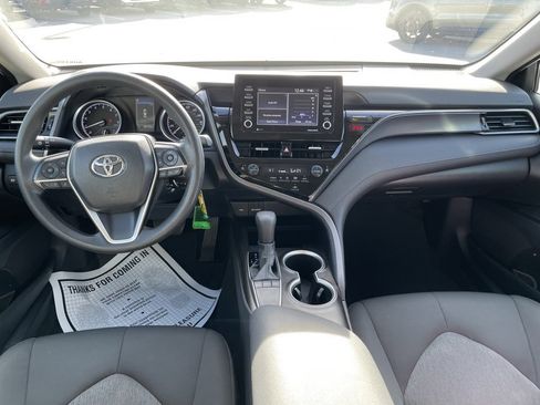 Used 2023 Toyota Camry LE image 23
