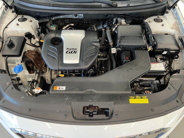 Used 2015 Hyundai Sonata ECO w/ Option Group 08 FWD image 32