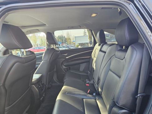 Used 2018 Acura MDX SH-AWD image 18